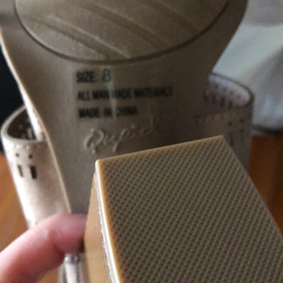 Talk around town booties nwot - Picture 3 of 3